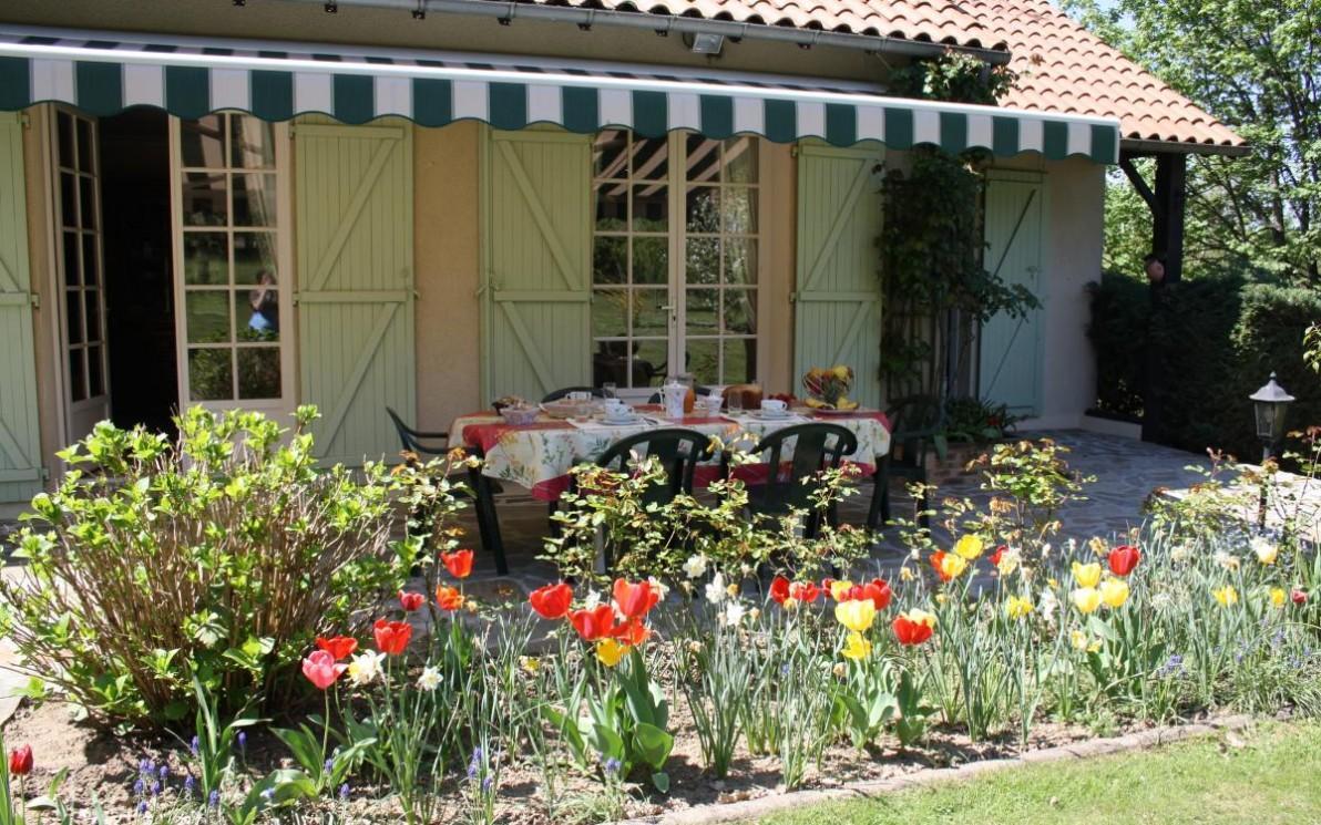 Chambre D'Hotes Les Chenes Chaptelat Εξωτερικό φωτογραφία